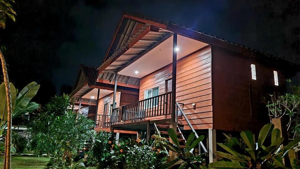 Pasanchai Bungalow Ванг-Виенг Экстерьер фото
