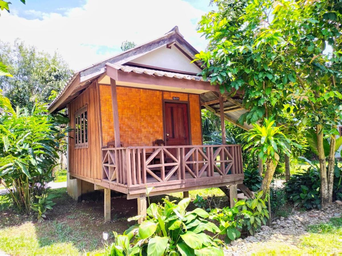 Pasanchai Bungalow Ванг-Виенг Экстерьер фото
